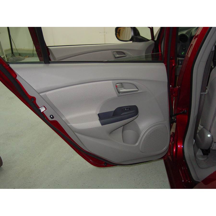 2010 Honda Insight Rear door speaker location