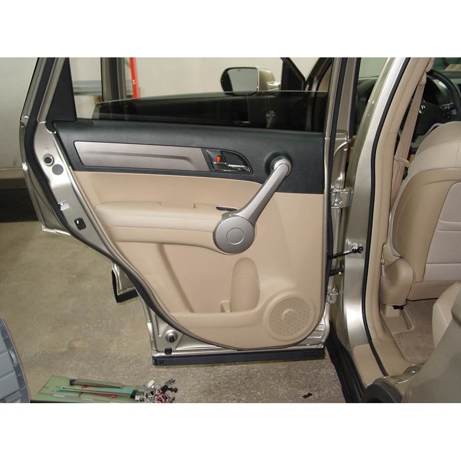 2010 Honda CRV LX Rear door speaker location