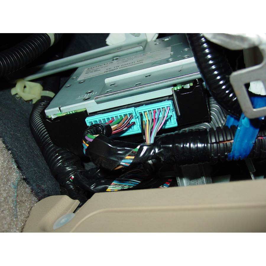 2007 Honda Odyssey Factory amplifier