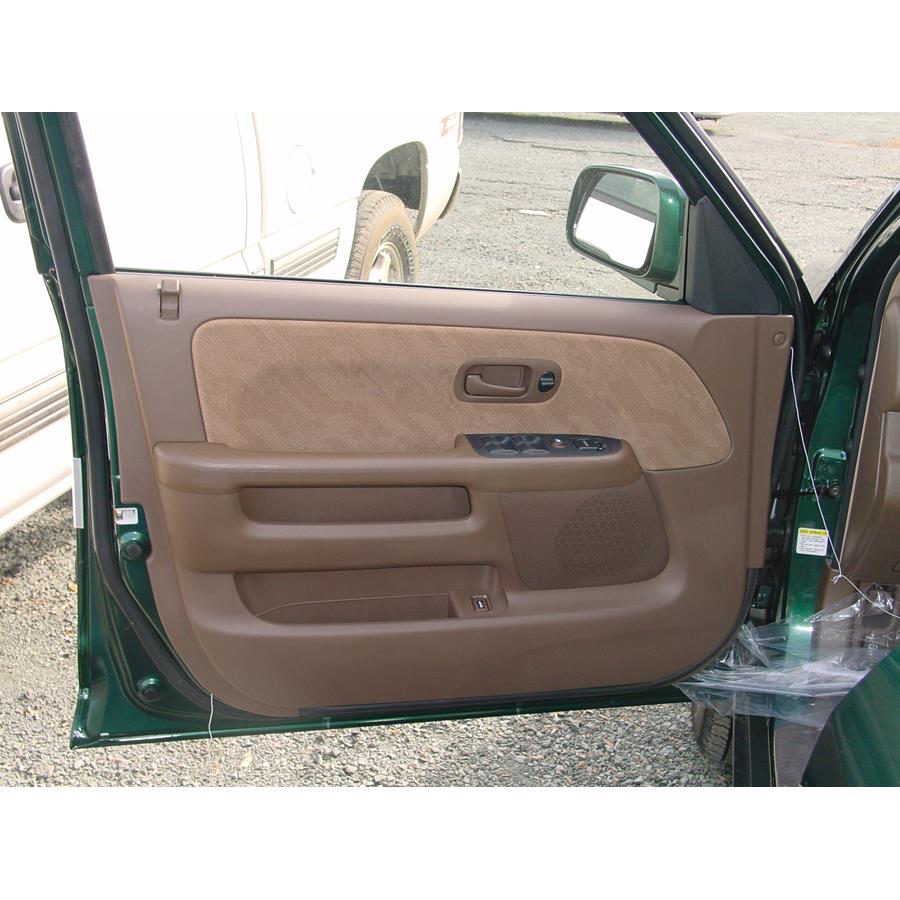2002 Honda CRV LX Front door speaker location