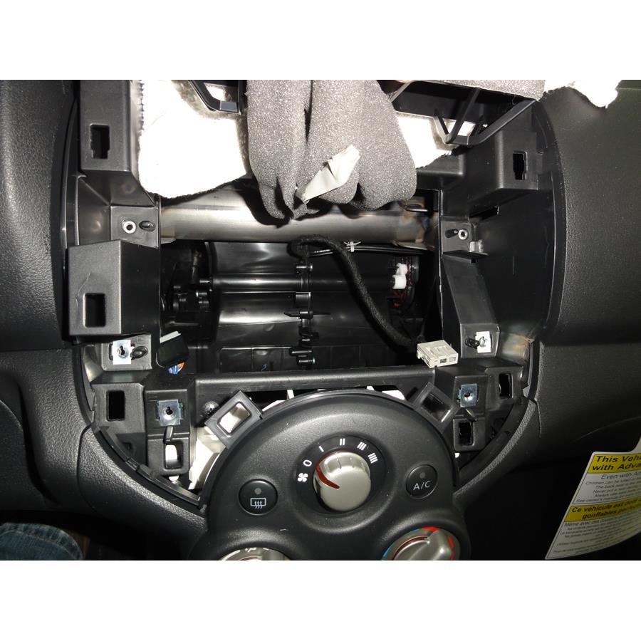 2014 Nissan Versa SV Factory radio removed