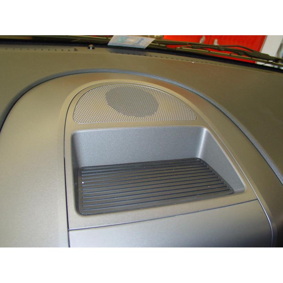 2007 Nissan Titan Center dash speaker location