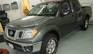 2009 Suzuki Equator Exterior