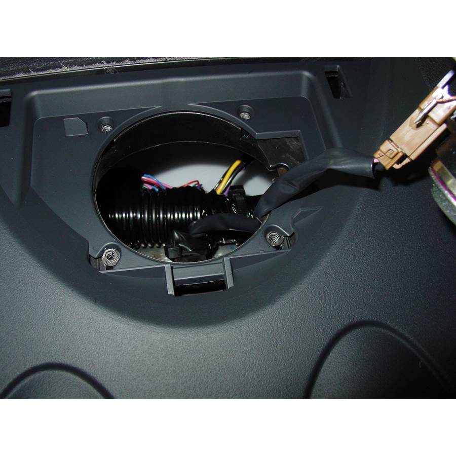 2008 Nissan Rogue Center dash speaker removed