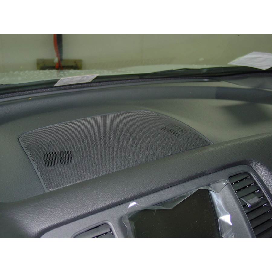 2013 Nissan Murano Center dash speaker location