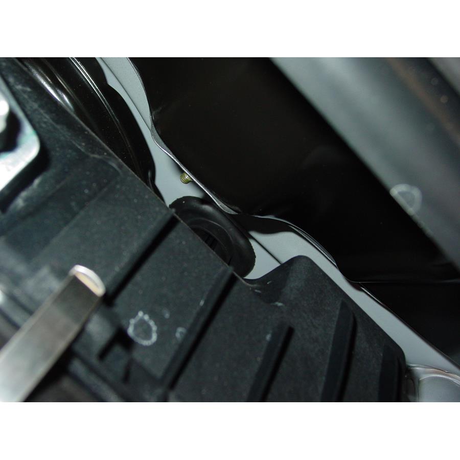 2008 Nissan Sentra Firewall access