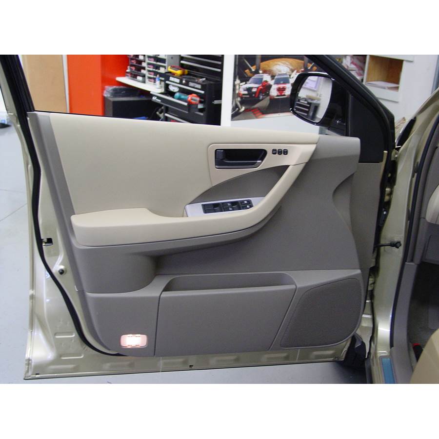 2006 Nissan Murano Front door speaker location