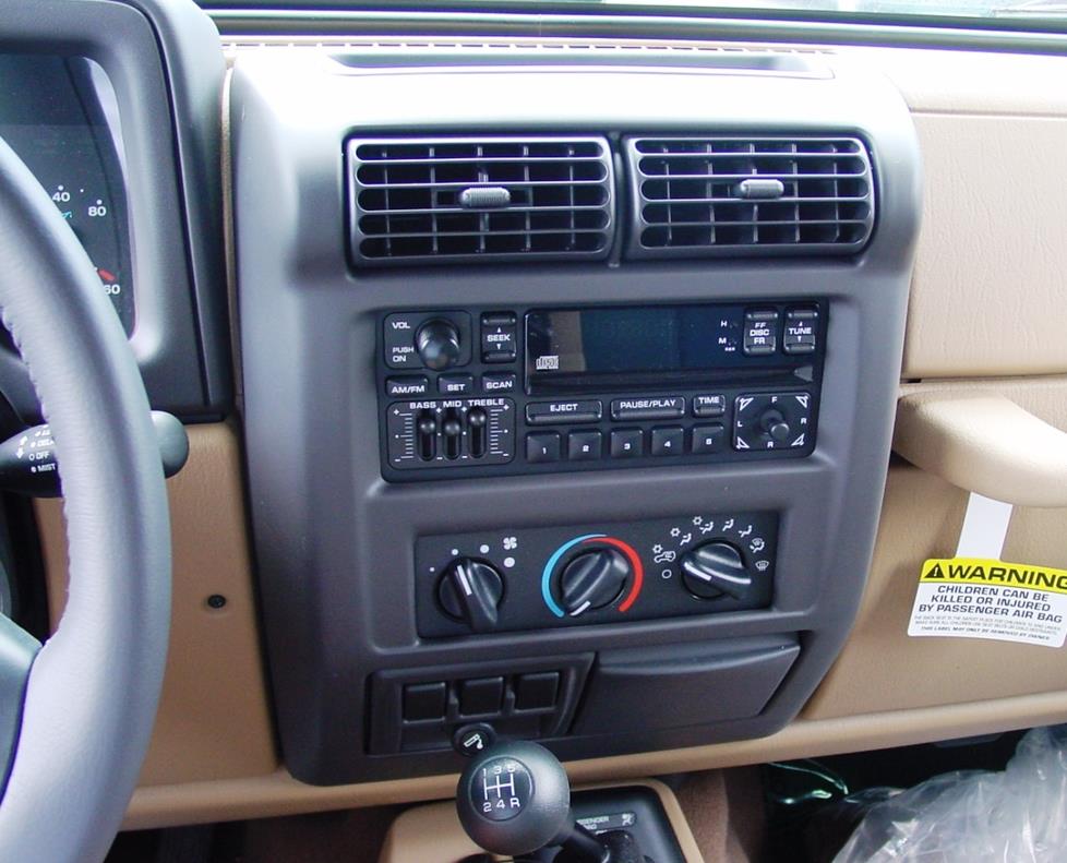 Jeep Wrangler CD stereo