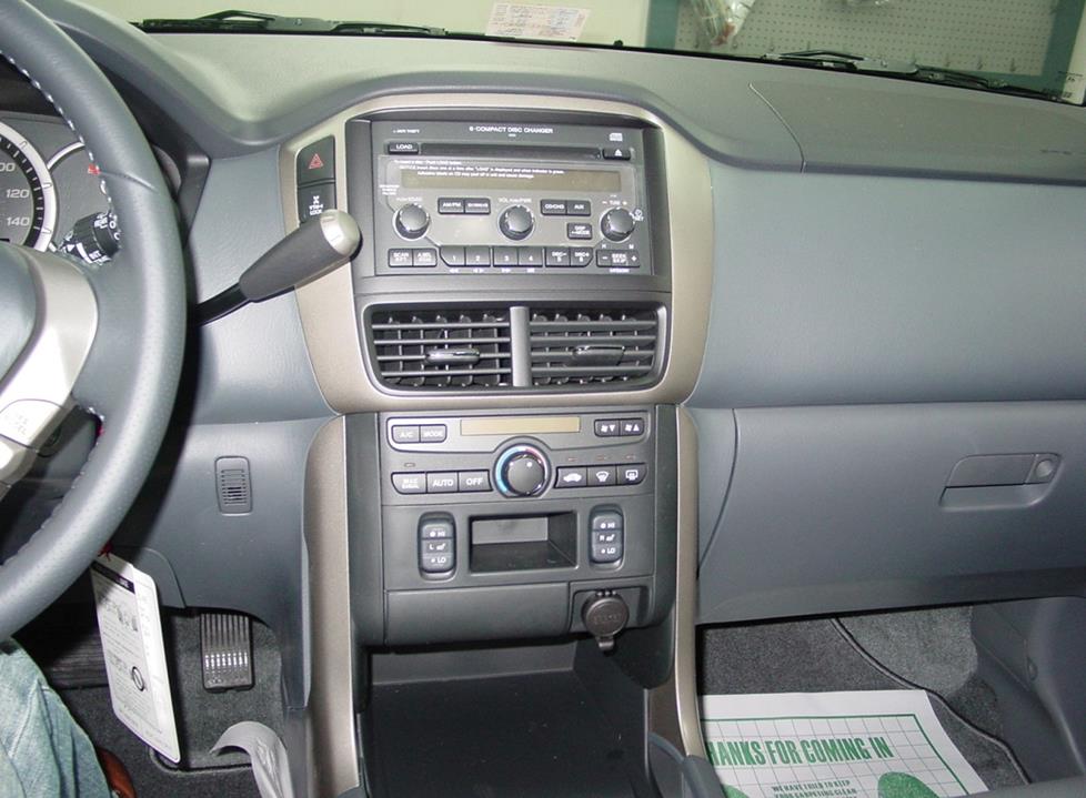 2006-up Honda Pilot radio without navigation