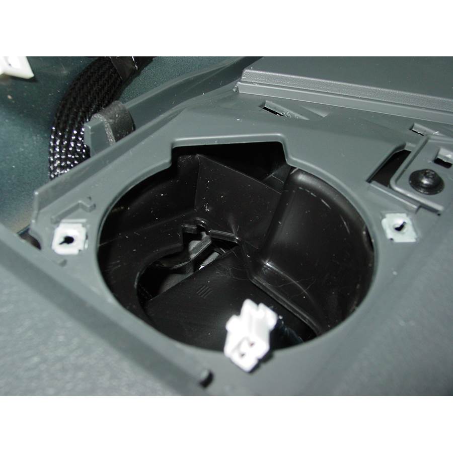 2009 Dodge Avenger Dash speaker removed