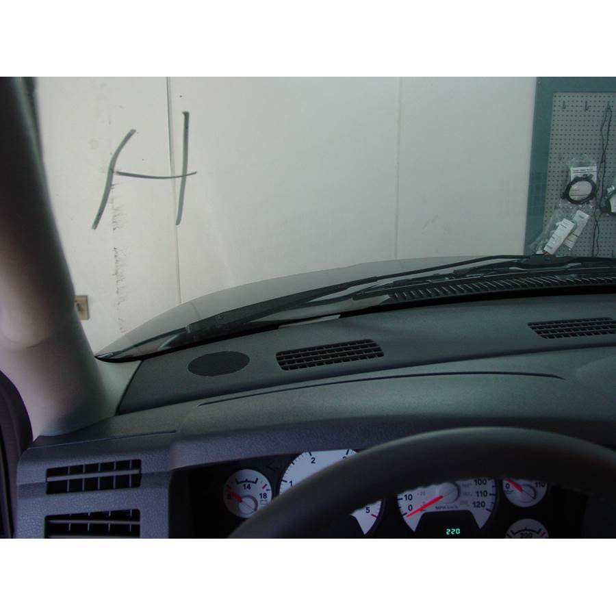 2009 Dodge Ram 3500 Dash speaker location