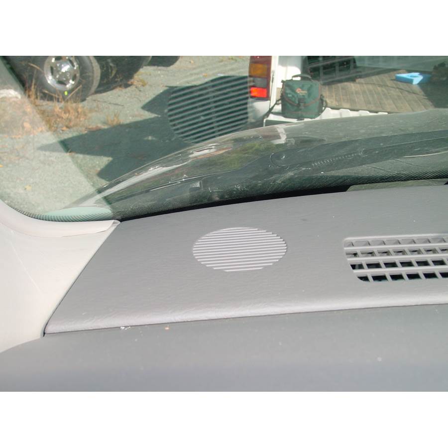 2003 Dodge Ram 3500 Dash speaker location