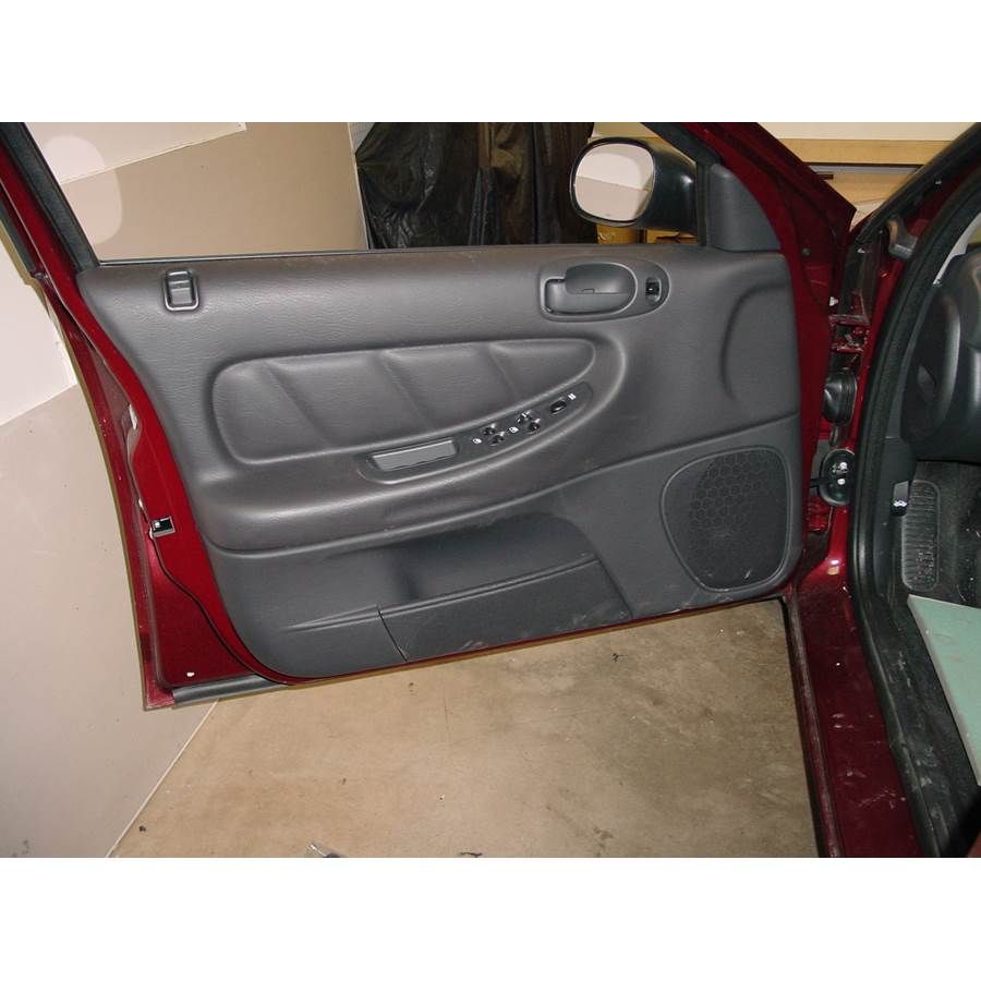 2004 Dodge Stratus Front door speaker location