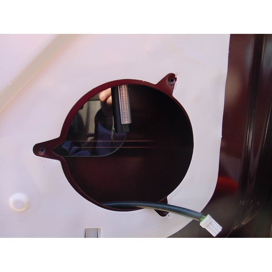 2003 Dodge Dakota Front speaker removed