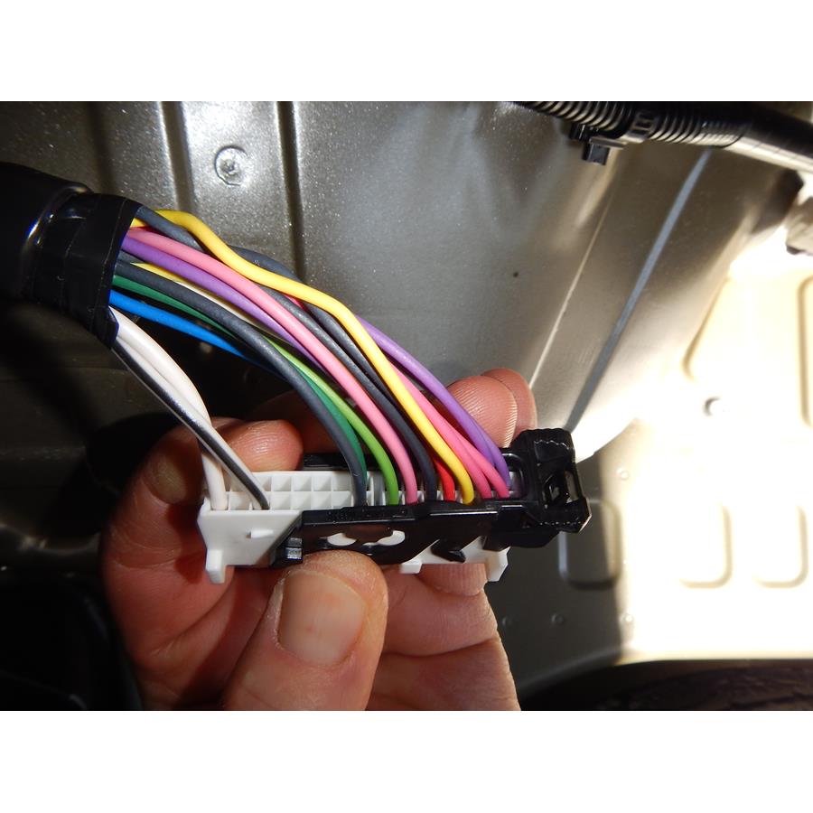 2016 Toyota RAV4 Factory amp wiring