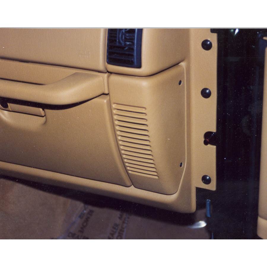 1999 Jeep Wrangler Dash speaker location