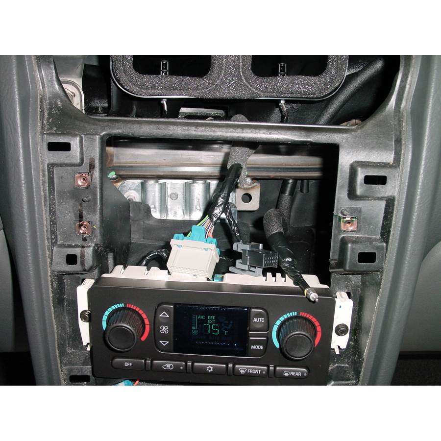 2006 GMC Envoy XL Factory radio removed
