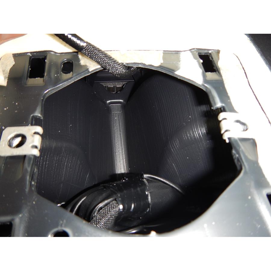 2016 Toyota Highlander Center dash speaker removed