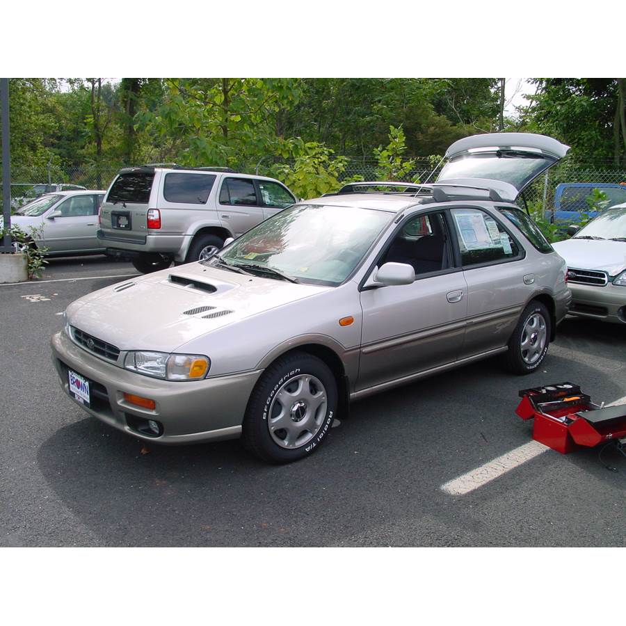 1999 Subaru Impreza L Exterior