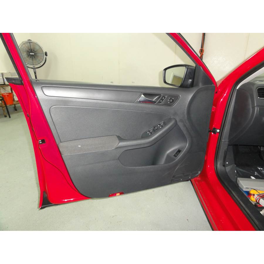2014 Volkswagen Jetta Front door speaker location