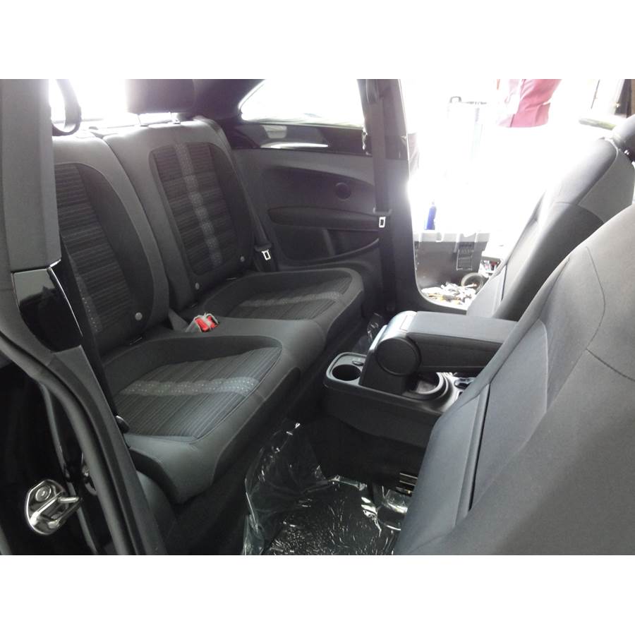 2015 Volkswagen Beetle Rear side panel speaker location