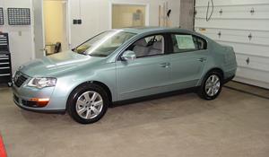 2010 Volkswagen Passat Exterior