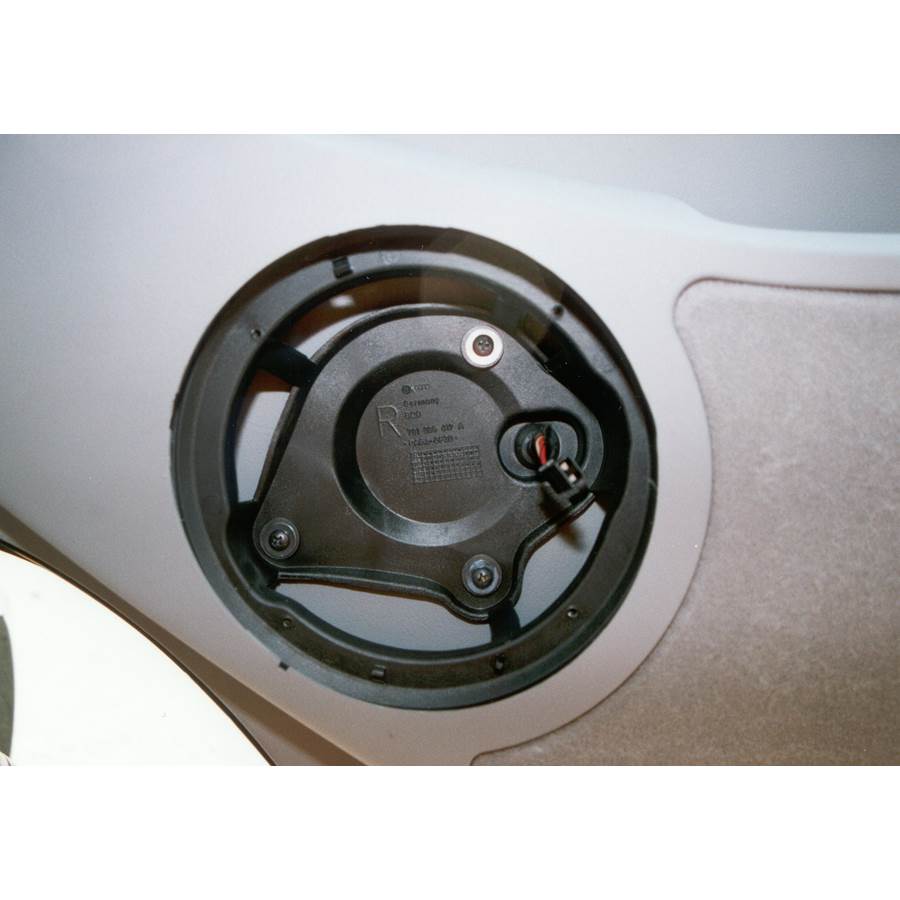 1999 Volkswagen Eurovan Front speaker removed
