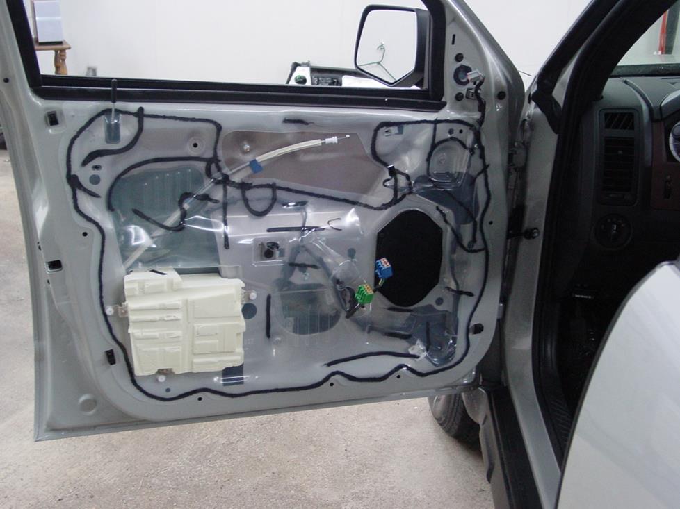 Ford Escape front door speaker