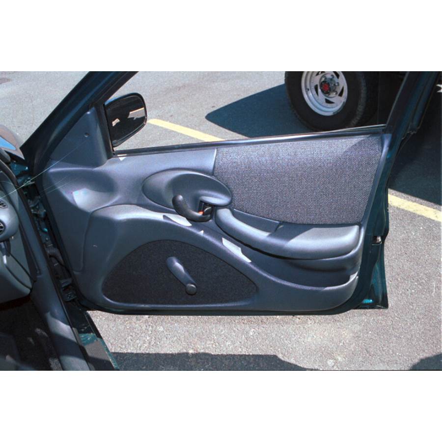 1998 Pontiac Sunfire Front door speaker location