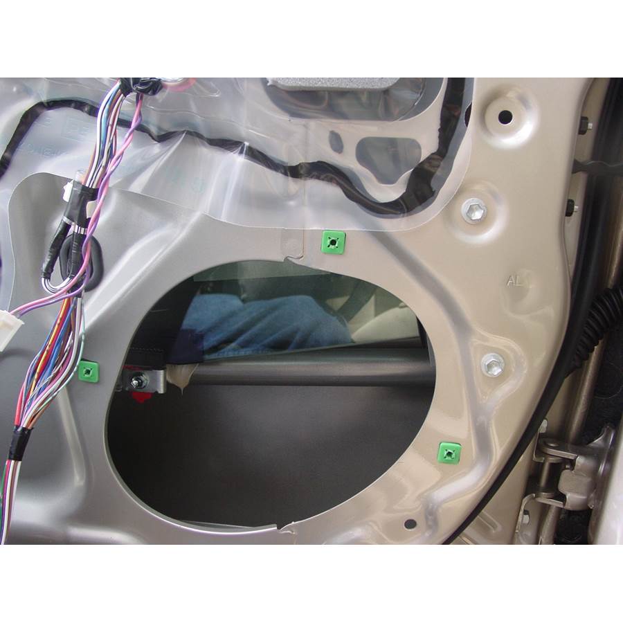 2005 Toyota Avalon Front door woofer removed
