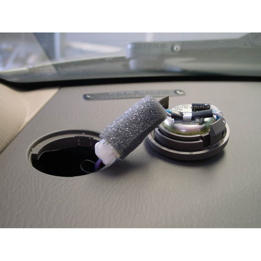 2005 Mazda MPV Dash speaker