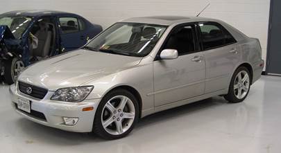 2001-2005 Lexus IS 300