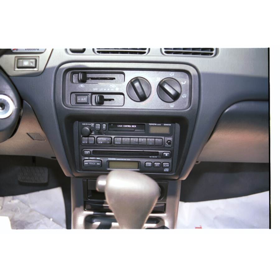 1997 Toyota Paseo Factory Radio