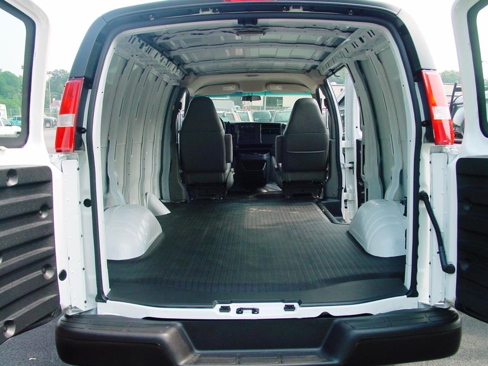 chevy express gmc savana van cargo area