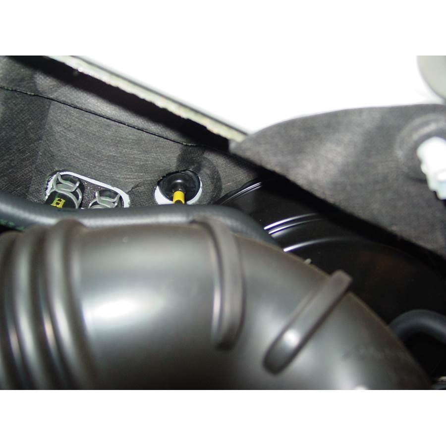 2004 Mitsubishi Outlander Firewall access