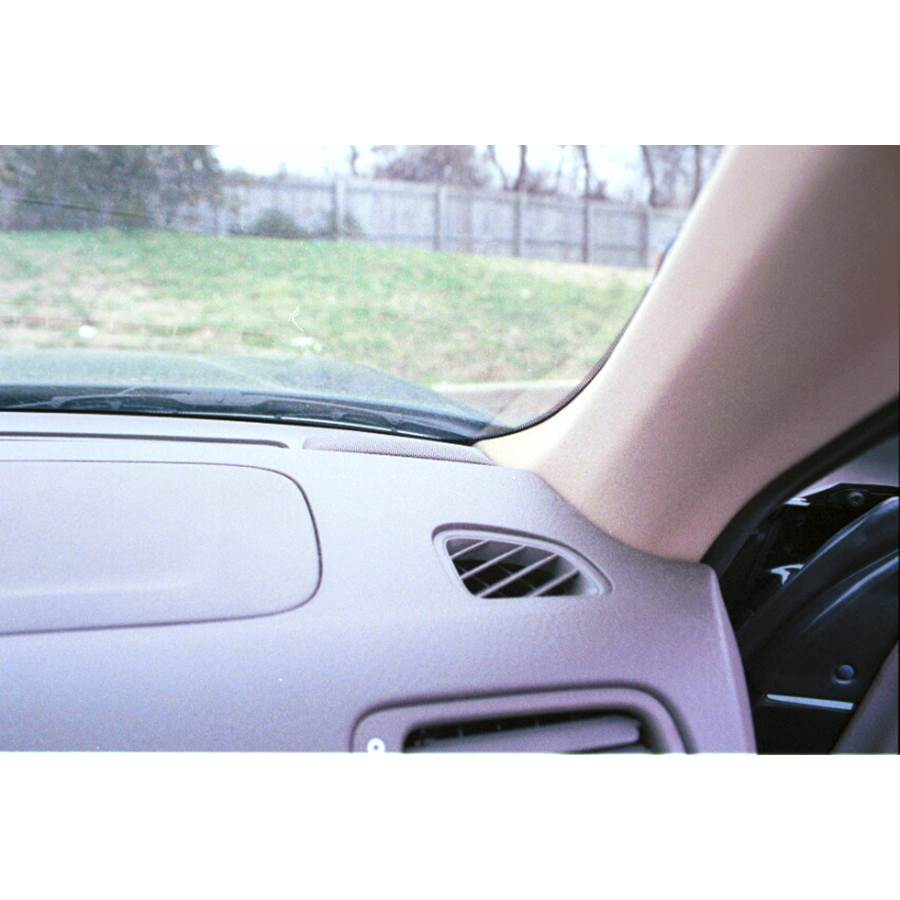 1996 Acura 3.2TL Dash speaker location