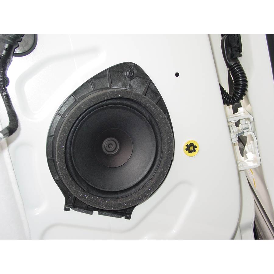 2007 Saturn Outlook Rear door speaker
