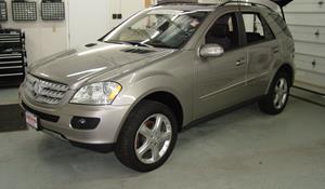 2009 Mercedes-Benz ML350 Exterior