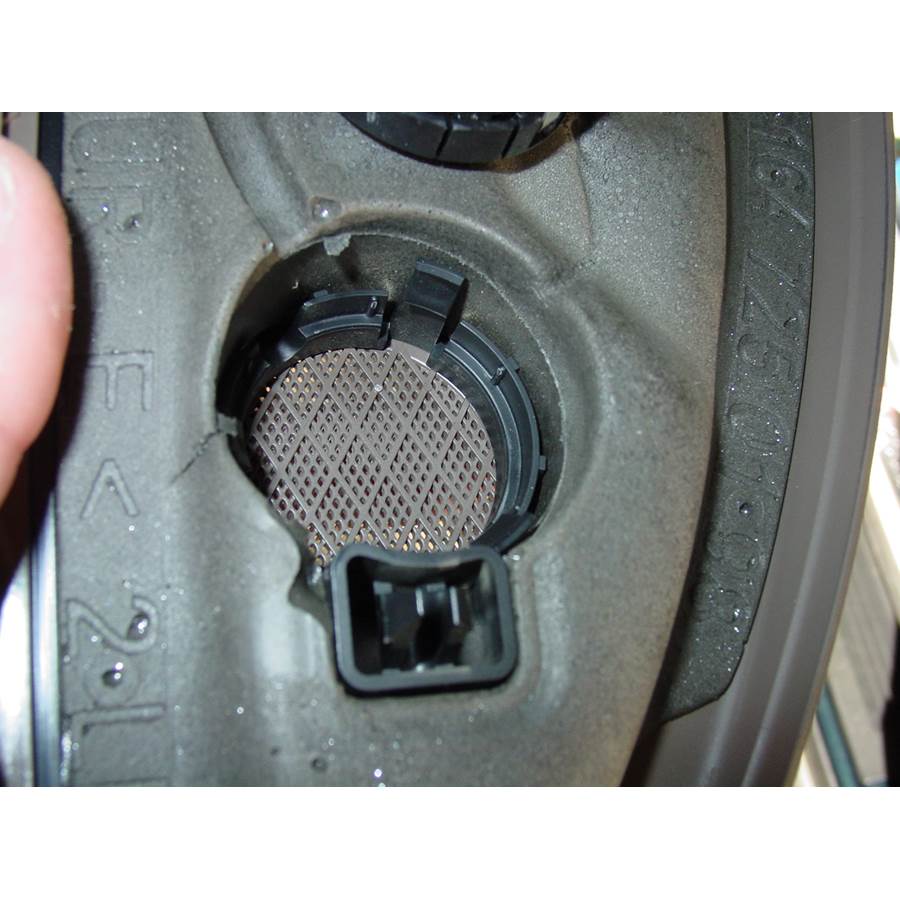 2010 Mercedes-Benz ML350 Front door tweeter removed