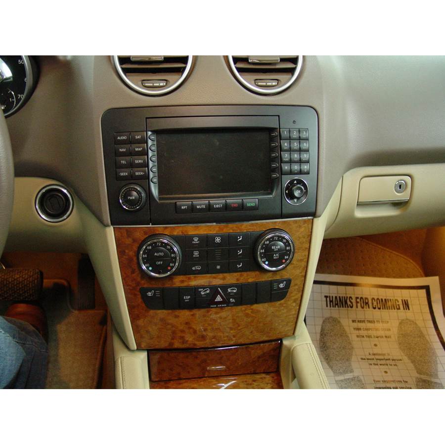 2011 Mercedes-Benz ML550 Factory Radio
