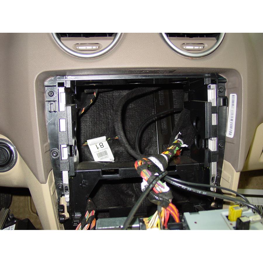 2011 Mercedes-Benz ML550 Factory radio removed