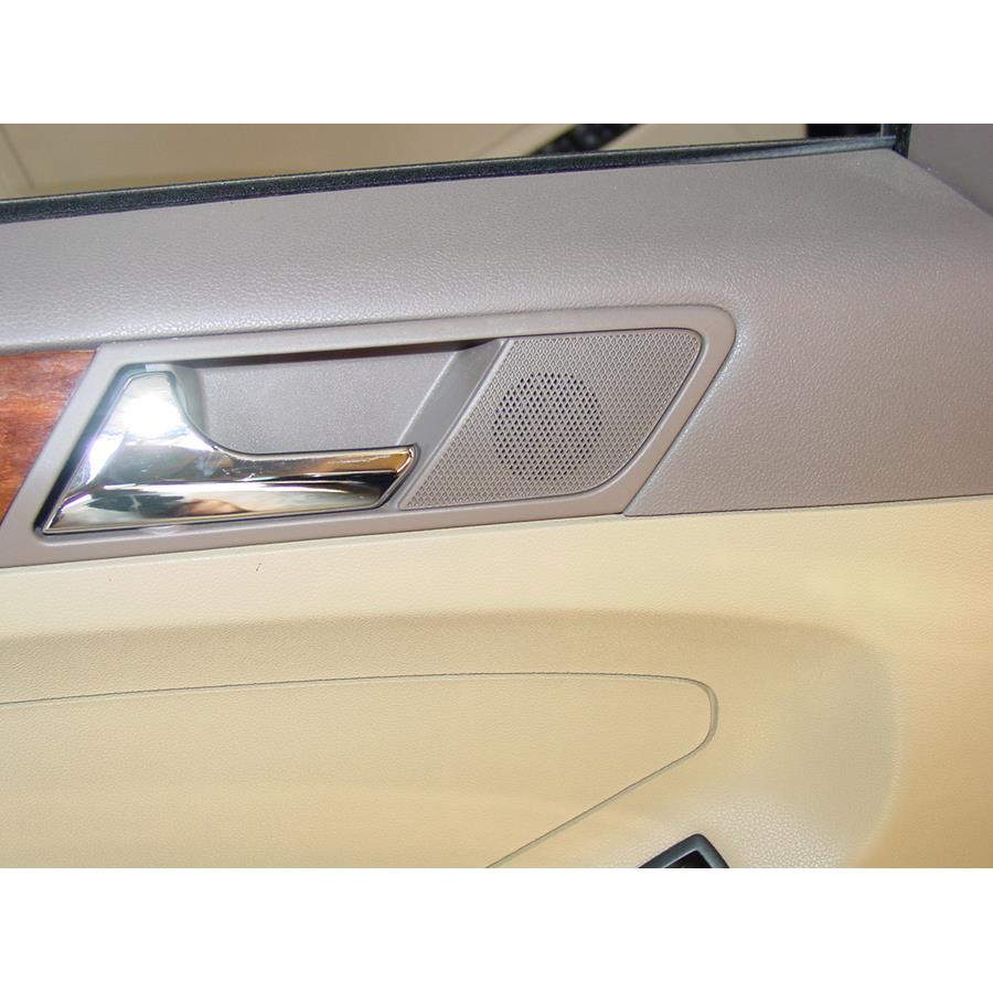 2010 Mercedes-Benz ML350 Rear door tweeter location