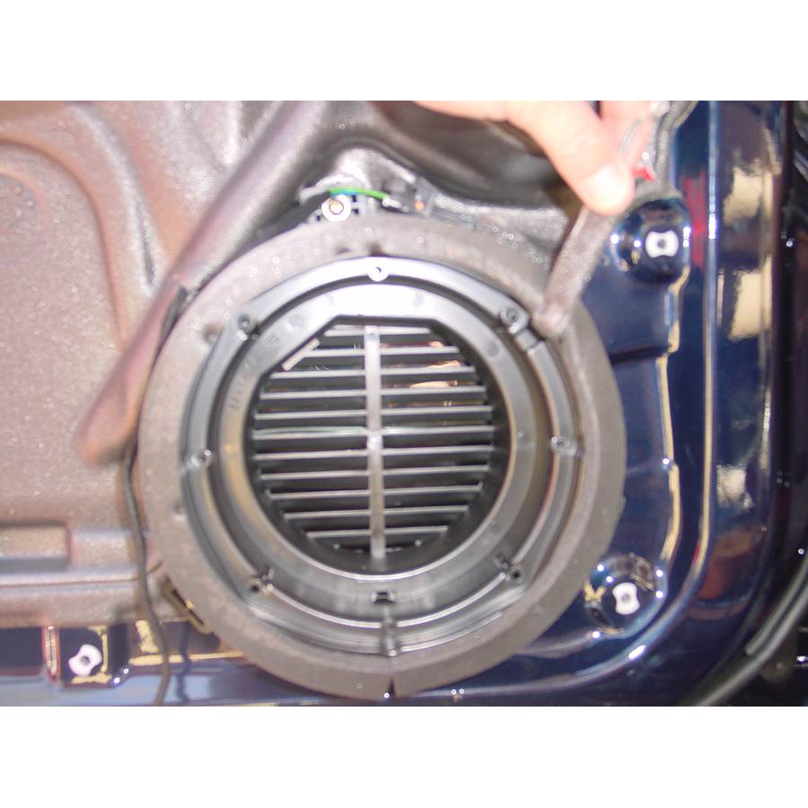 1998 Mercedes-Benz ML320 Front speaker removed