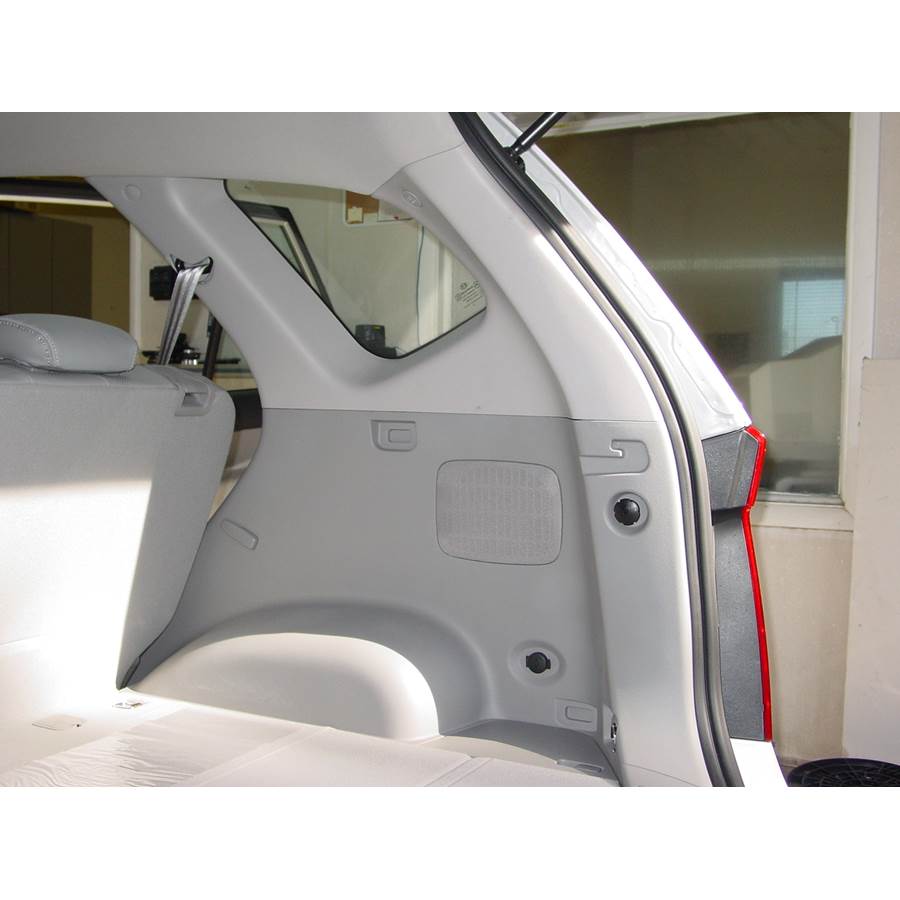 2009 Kia Rondo Far-rear side speaker location