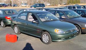 2001 Kia Rio Exterior