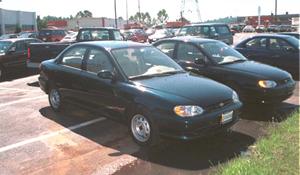 1998 Kia Sephia Exterior
