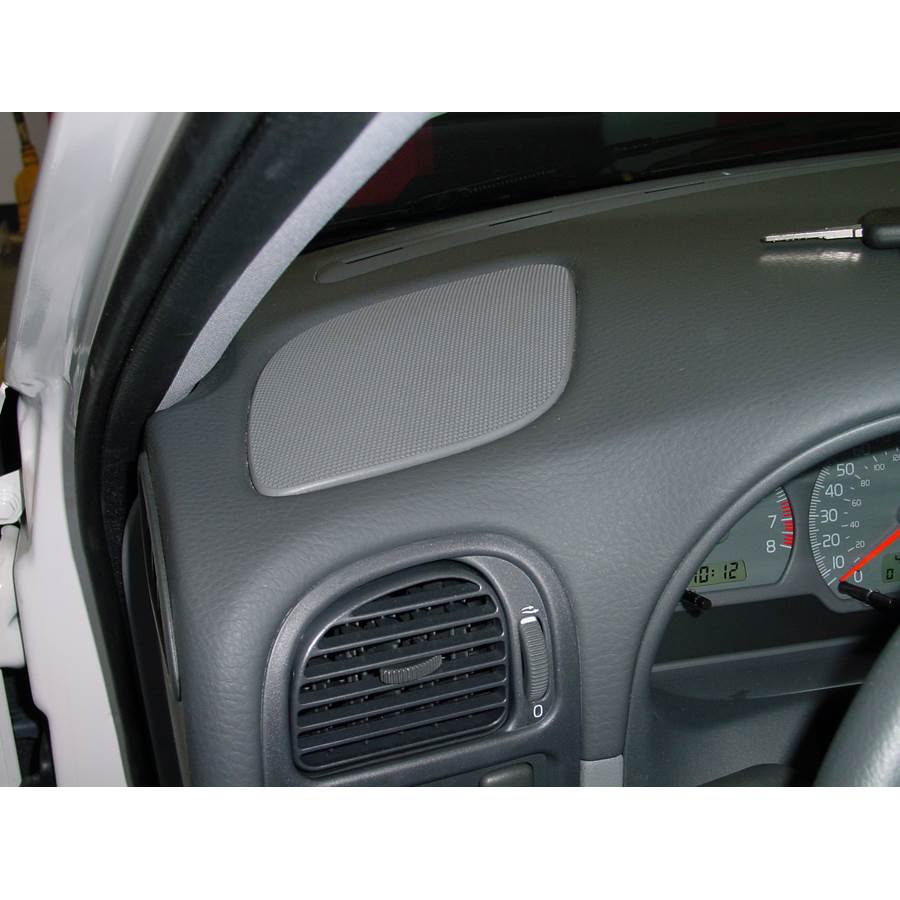 2000 Volvo S40 Dash speaker location