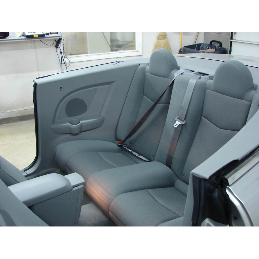 2009 Chrysler Sebring Rear side panel speaker location