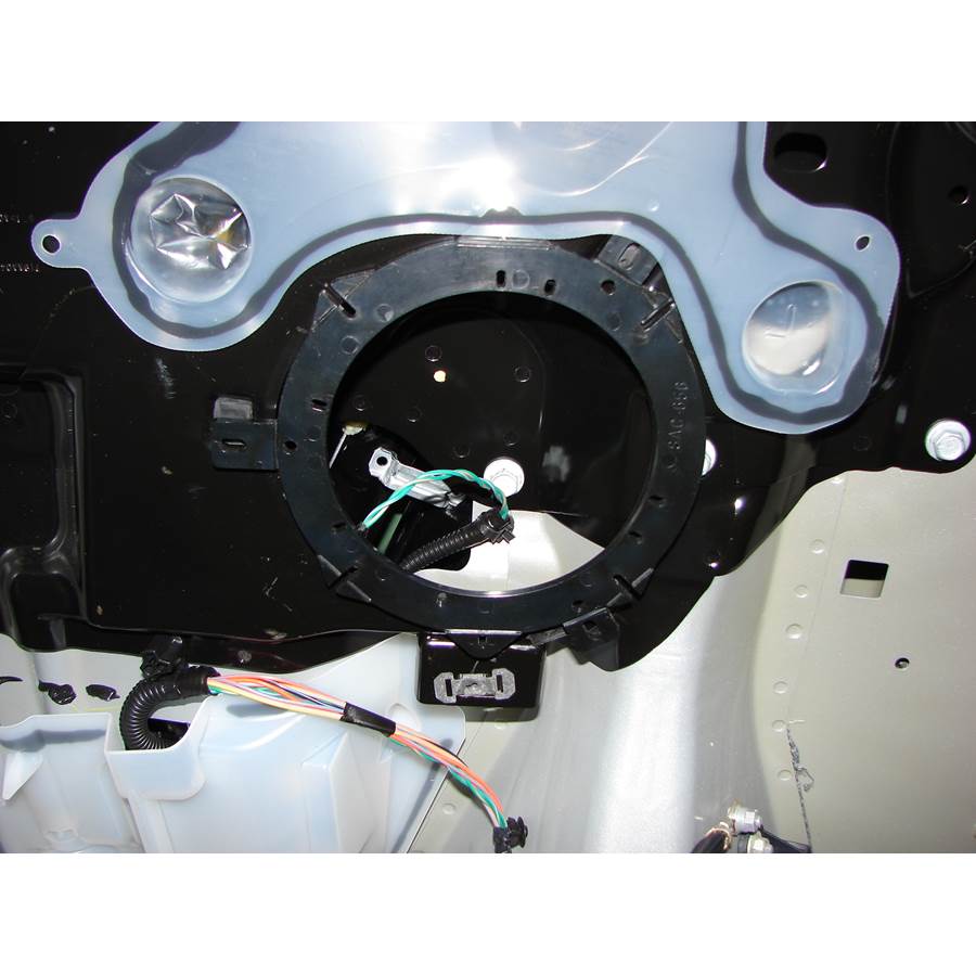2009 Chrysler Sebring Rear side panel speaker removed