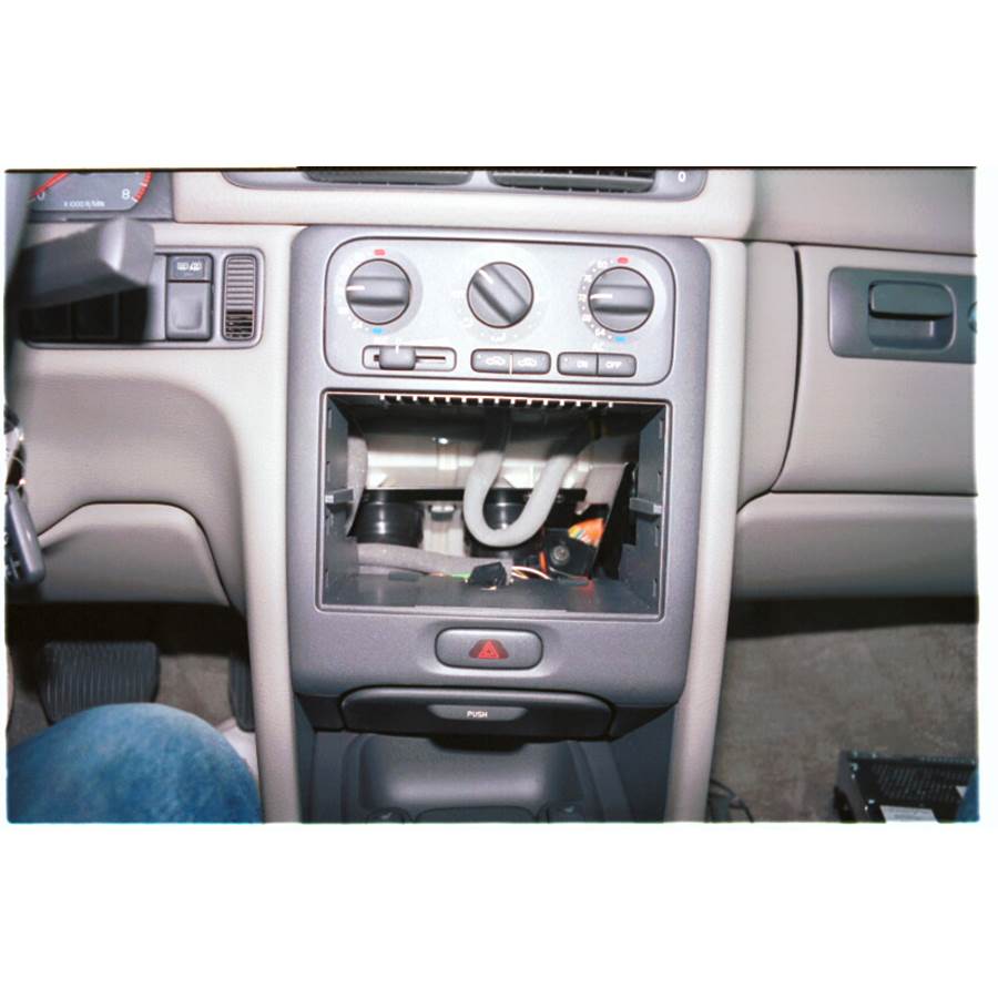 1998 Volvo S70 GLT Factory radio removed